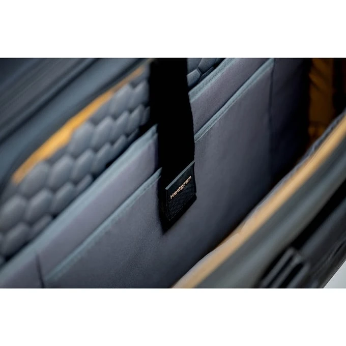 Hedgren Next Card Business Trolley 15,6" Black 7 Hedgren Next Card Business Trolley 15,6" Black - Afbeelding 7