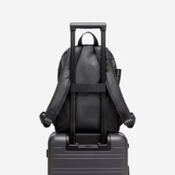 Horizn Studios Shibuya Daypack M All Black -Goedkope Koffert Rein Winkel image 20492