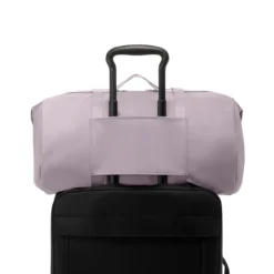 Tumi Voyageur Just In Case Duffel Lilac 12 Tumi Voyageur Just In Case Duffel Lilac -Goedkope Koffert Rein Winkel image 2585